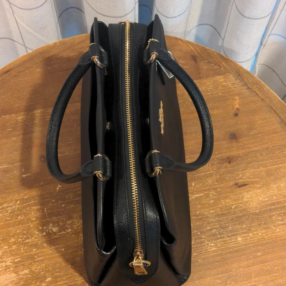 Coach Lillie Carryall Black Crossgrain Leather Satchel Crossbody Bag - Picture 6 of 13